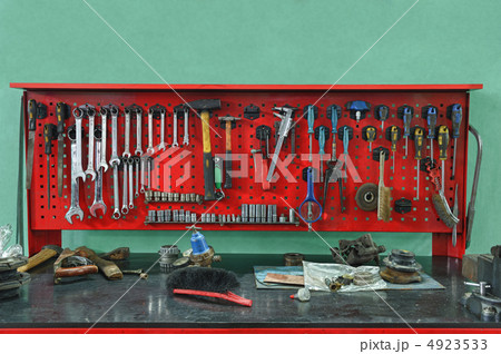 Set of the working tool at the stand 4923533