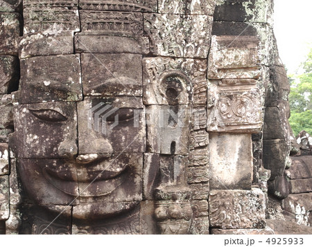 世界遺産 バイヨン寺院の観世音菩薩像 世界遺産 バイヨン寺院の観世音菩薩像 4925933