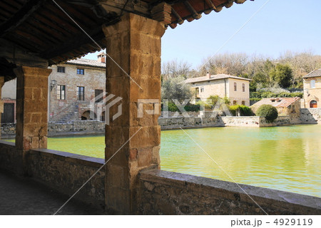 バーニョ・ヴィニョー二　ソルジェンティ広場 4929119