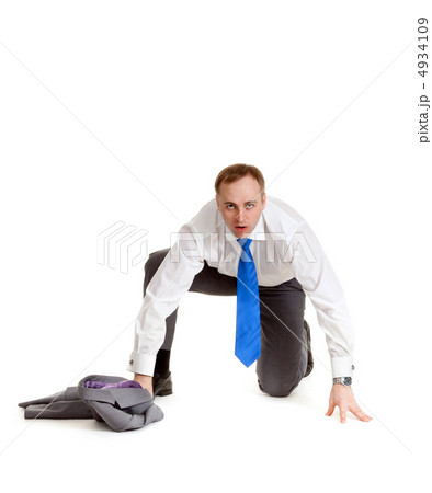 Man prepares to run Man prepares to run 4934109