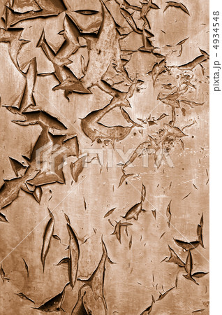 Pealing paint 4934548