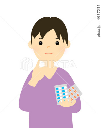薬を持つ男性 4937255