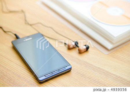 スマートフォンで音楽 スマートフォンで音楽 4939356