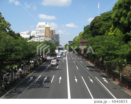 靖国通り 4940855