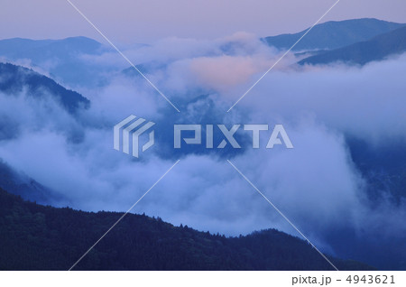 高知県の朝もや 4943621