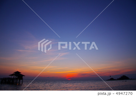 リゾートの夕暮れ リゾートの夕暮れ 4947270