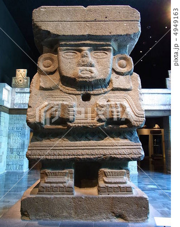 メキシコシティ　国立人類学博物館　2 4949163