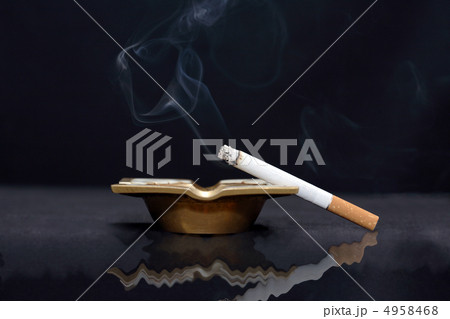 Smoking Cigarette 4958468