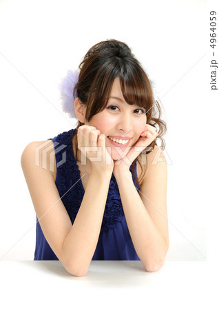 若い女性 若い女性 4964059