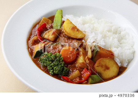 具沢山の野菜カレーライス 具沢山の野菜カレーライス 4970336