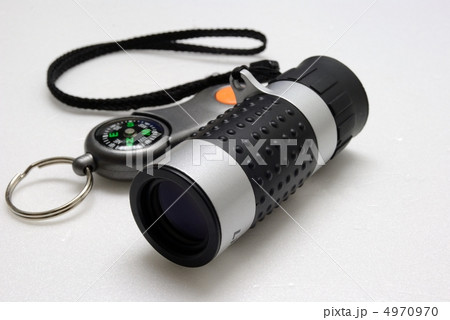 単眼鏡とコンパス 4970970