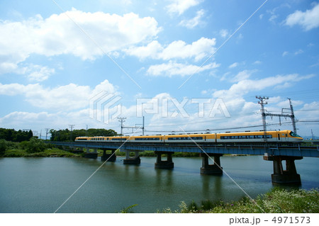 櫛田川と近鉄山田線 櫛田川と近鉄山田線 4971573