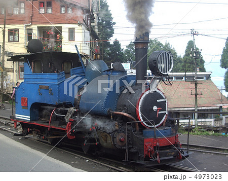 インド　ダージリン・ヒマラヤ鉄道 4973023