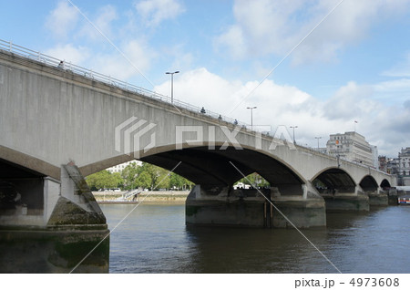 ウォータールーブリッジ 4973608