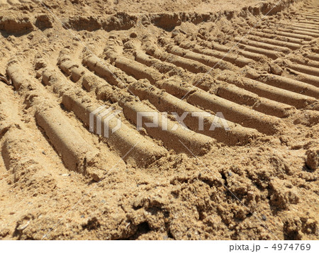 重機の轍 重機の轍 4974769