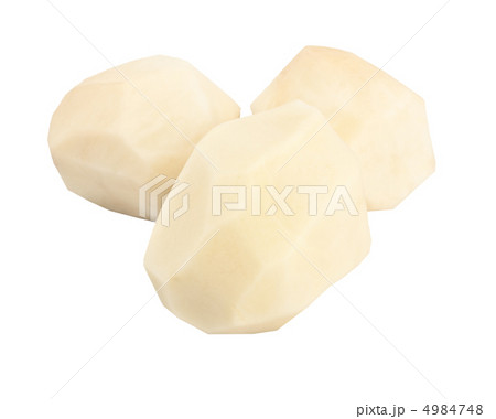 peeled potatoes 4984748