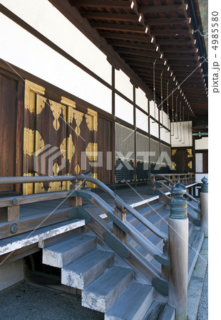 京都御所 小御所の半蔀の写真素材