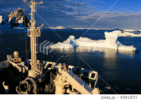 極寒の国で 極寒の国で 4991855