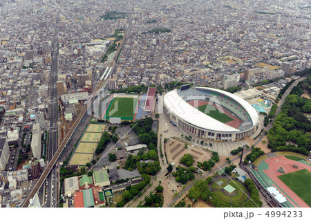 長居スタジアムを空撮 4994233