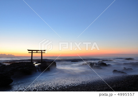 大洗海岸の夜明け前 大洗海岸の夜明け前 4995557
