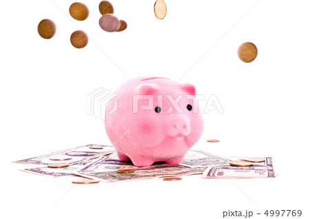 falling money 4997769