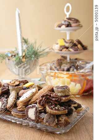 christmas cookies from czech republic 5000139
