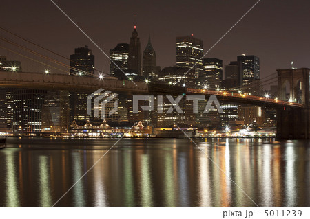 Downtown Manhattan at night Downtown Manhattan at night 5011239