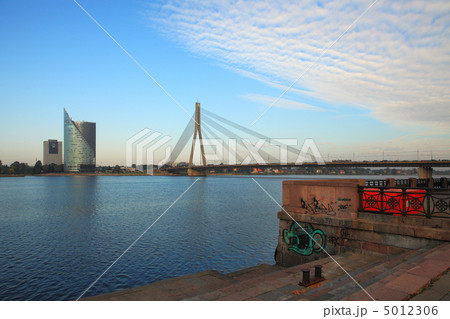 Modern building and bridge over Daugava River. 5012306