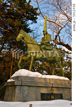 「前田利長」の騎馬像（高岡古城公園／富山県高岡市） 5012436