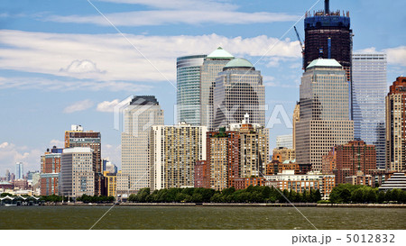 Manhattan skyline 5012832