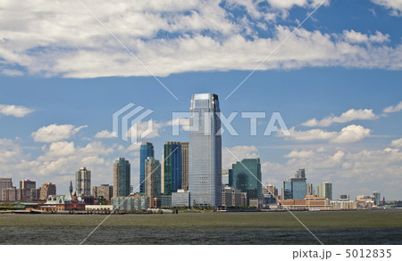 Skyline of Downtown Jersey City 5012835
