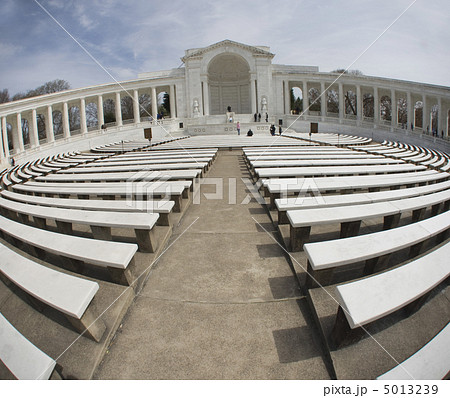 The Auditorium, near the Tomb of the Unknown Soldier, in Arlingt 5013239