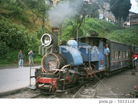 インド　ダージリン・ヒマラヤ鉄道 5023118