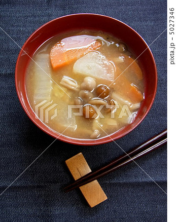 きのこのお味噌汁 5027346