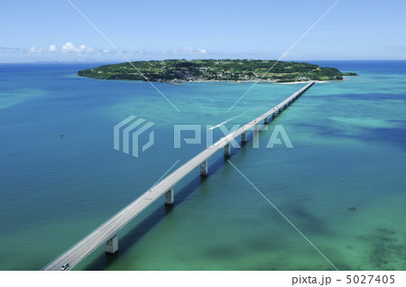 沖縄　古宇利大橋と古宇利島 5027405