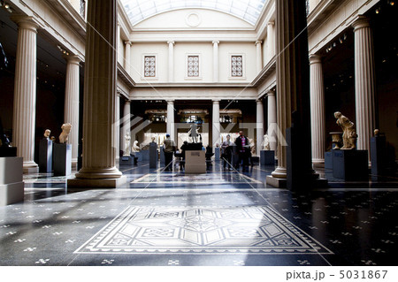 メトロポリタン美術館 5031867