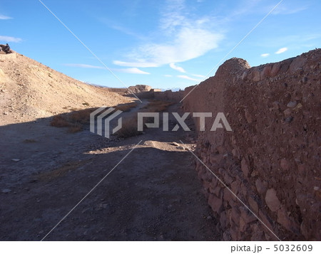 アイトベンハッドゥ アイトベンハッドゥ 5032609