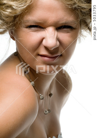 Making faces girl 5033795