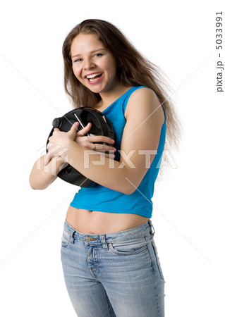 girl with music player 5033991