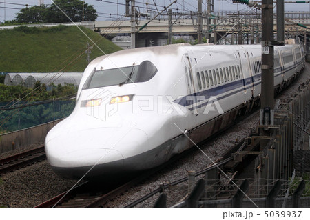 新幹線 5039937