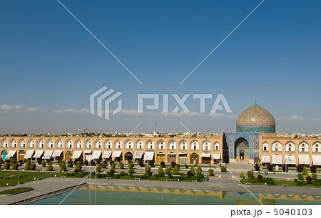 Imam square, isfahan, Iran 5040103