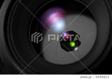 Camera lens close up 5040821