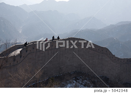 中国　北京　万里の長城（八達嶺長城） 5042348