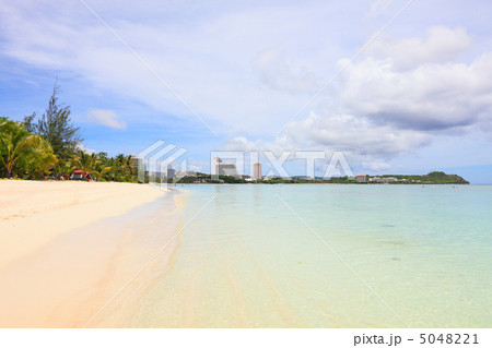 きれいな海でバケーション きれいな海でバケーション 5048221