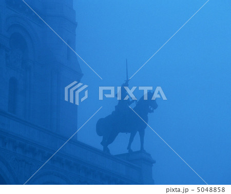 パリの光彩 パリの光彩 5048858