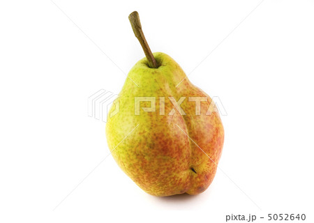 pear  isolated on white 5052640