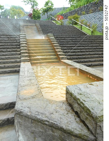 伊香保温泉石段街の足湯の写真素材