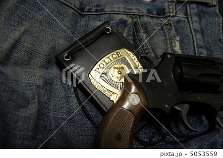 警察手帳と銃 警察手帳と銃 5053559