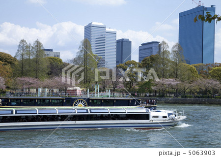 大川の桜と水上バス 大川の桜と水上バス 5063903