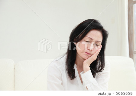 シニア　虫歯 5065659